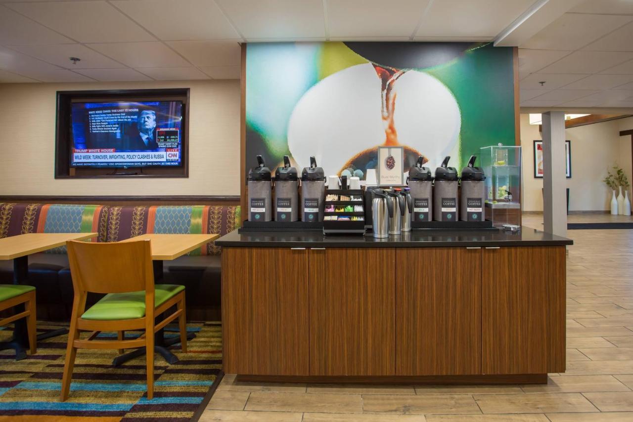 Fairfield Inn Boston Dedham Dış mekan fotoğraf